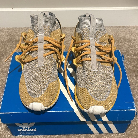 adidas Other - Adidas Men’s Gray and Gold Sneakers